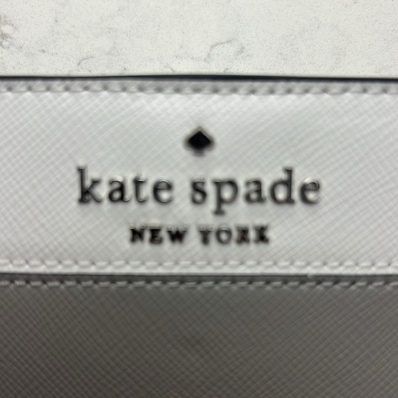 Staci Large Slim Bifold Wallet - Gray & White - Picture 5 of 5